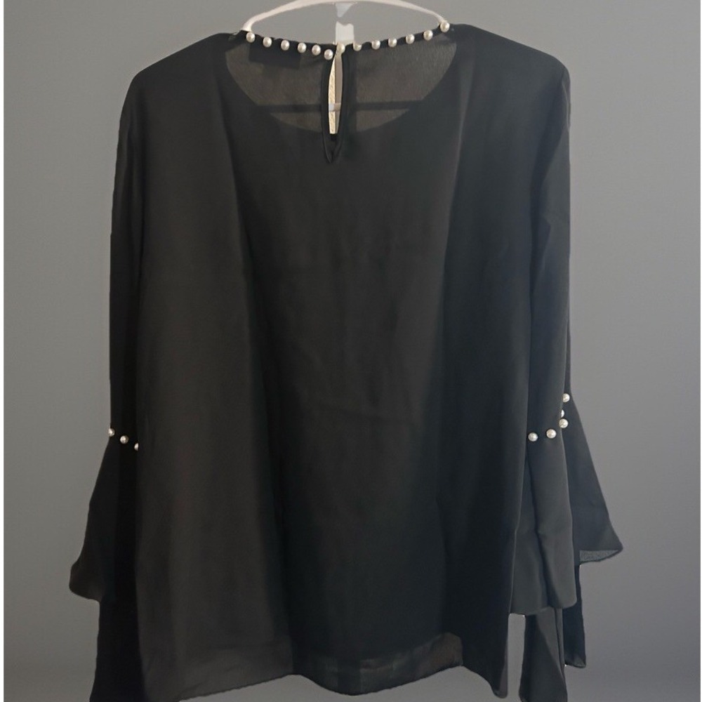 Tahari Arthur S Levine Women's Pearl Round Neck Long Sleeves Black Blouse Sz. XS - Picture 4 of 5